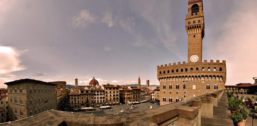 Florence: Arnolfo Tower Climb & Palazzo Vecchio Entry Ticket - Palazzo Vecchio interior: Medici power in stone and paint