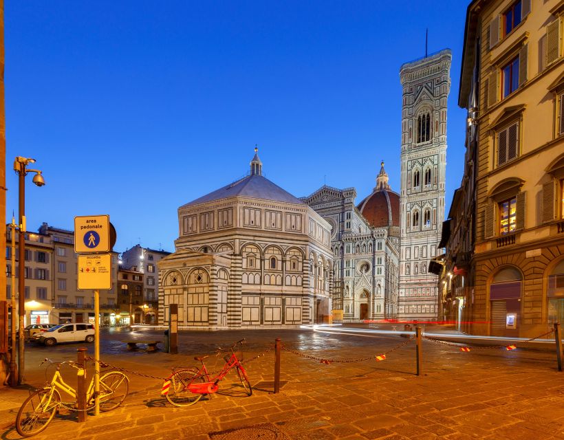 Florence at Night Bike Tour with Wine and Aperitivo Picnic - San Frediano and Santo Spirito: the warm-up neighborhoods