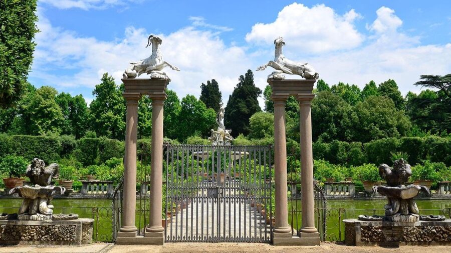 Florence Audioguide - TravelMate app for your smartphone - How the audio route is structured: 89 stops, and how to use them