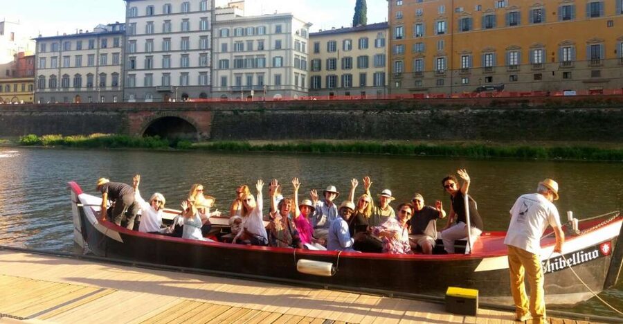Florence: Authentic Barchetto River Cruise with Wine & Guide - Your 1-hour route: what you pass and why it matters