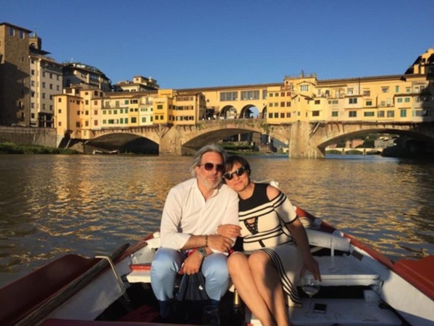 Florence: Authentic Barchetto River Cruise with Wine & Guide - The real difference: live guide storytelling + a traditional boatman
