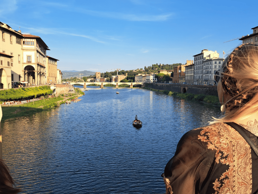 Florence: Authentic Barchetto River Cruise with Wine & Guide - Price and value: is $70 for an hour worth it?