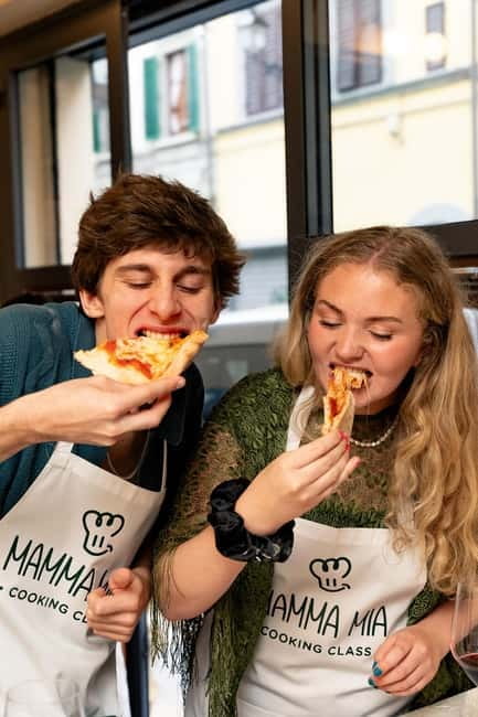 Florence: Authentic Pizza & Gelato Experience+Unlimited Wine - Pizza reality check: what you make vs. what you bake