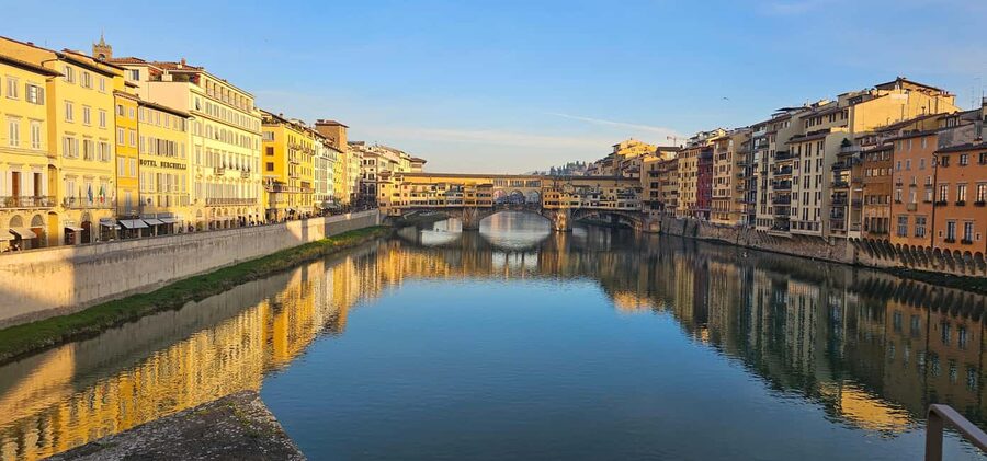 Florence Bike Tour & Sunset & Piazzale Michelangelo - Signoria Square and Republic Square: what the stops teach you