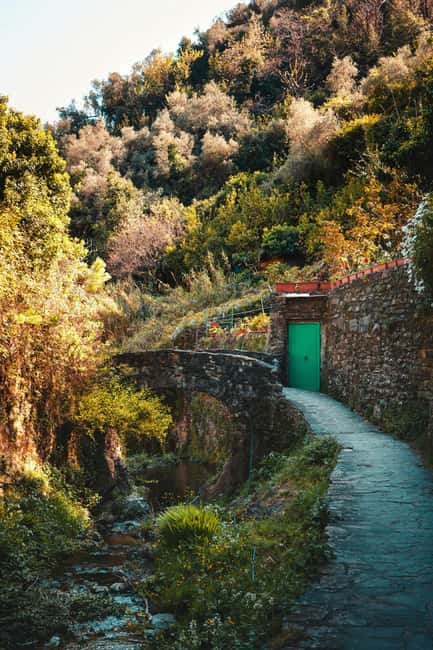 Florence by E-Bike: Hidden Hills & Local Thrills - More than one viewpoint: a hill climb that adds variety