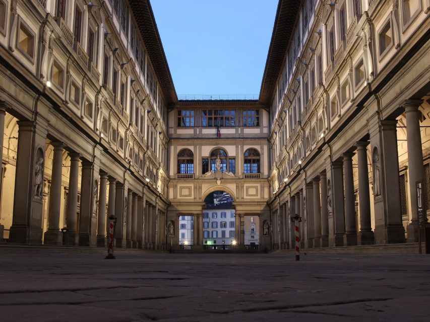 Florence by Night: 2-Hour Walking Tour - The Duomo Square stretch: Cathedral, Baptistery, and Loggia del Bigallo