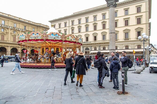 Florence by Night Guided Walking Tour:Duomo Old Bridge & All Must-See Highlights - Why Florence By Night Feels Like a Different City