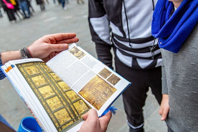 Florence by Night Guided Walking Tour:Duomo Old Bridge & All Must-See Highlights - The Guide Factor: Art Historian Notes That Make It Stick