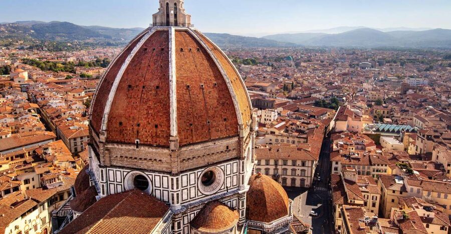 Florence: Cathedral & Brunelleschi's Dome Ticket & Audio App - Meeting point near Lindt: how to avoid the classic “where’s the flag?” problem