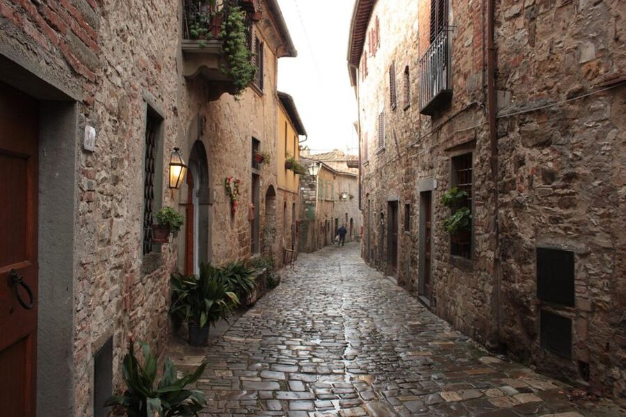 Florence: Chianti Villages, San Gimignano and Winery Tour - Why this Chianti day trip works so well from Florence