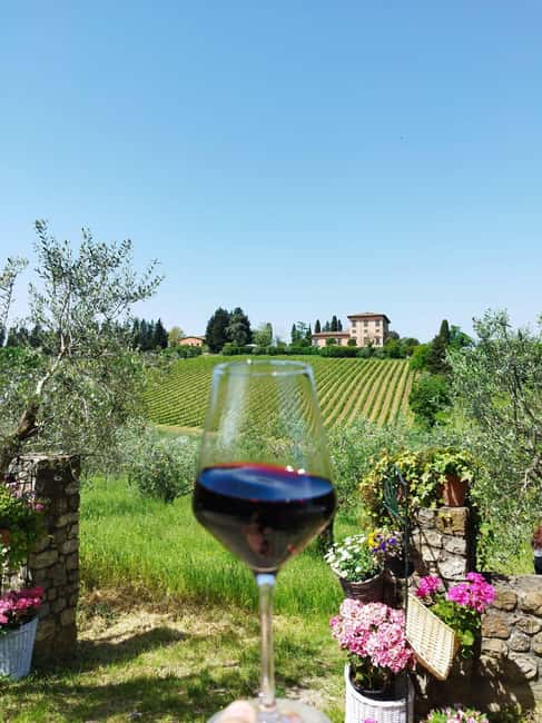 Florence: Chianti Wine Tour with 3 Wineries & Tuscan Lunch - Lunch at a Charming Organic Farm: Olive Oil, Limited Wines, and Real Tuscan Food