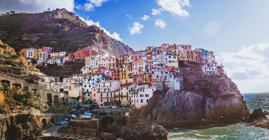 Florence: Cinque Terre Day Trip with Optional Street Food - Your Transport Choice: Train/Ferry Ticket Option vs DIY Transfers
