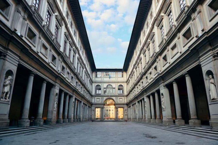 Florence: City Pass with Uffizi and Accademia Entry - Uffizi Gallery: timing is everything