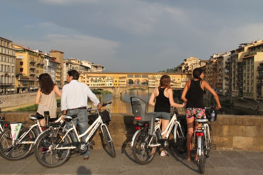 Florence: City Sightseeing Guided Bike Tour - How the guide storytelling shapes your ride