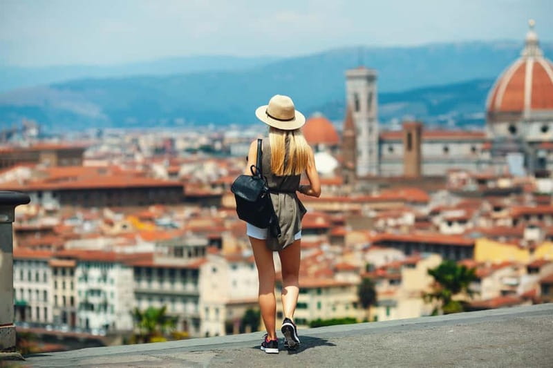 Florence: City Skyline Photoshoot at Piazzale Michelangelo - Why Piazzale Michelangelo is the best setting for photos