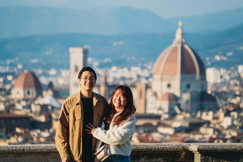 Florence: City Skyline Photoshoot at Piazzale Michelangelo - The 30-minute package: quick, focused, and good value