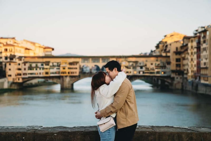 Florence: Classics Photoshoot with Ponte Vecchio Bridge - Why Ponte Vecchio and the Arno Make This a Solid Choice