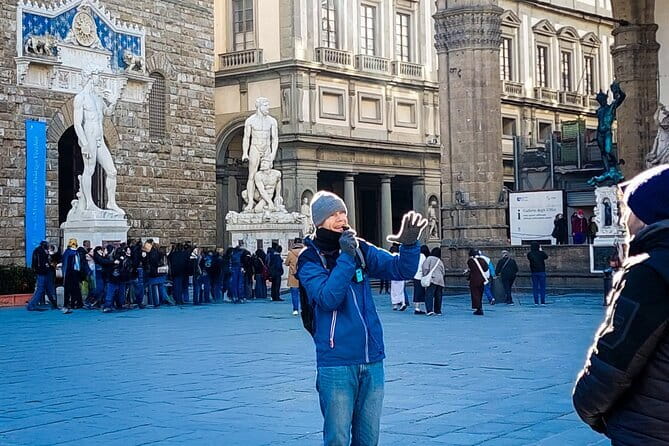 Florence: Combo guided tour, City, Uffizi, Accademia and David - Gallerie degli Uffizi for Two Hours: Botticelli, Michelangelo, and the Best Hits