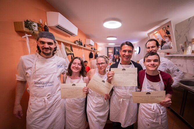 Florence Cooking Class The Art of Making Gelato & Authentic Pizza - Where You Meet in Florence (And Why It Matters)
