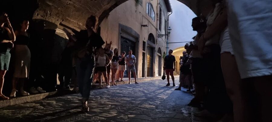 Florence: Dark Mysteries and Legends Guided Walking Tour - Ghost stories, superstitions, saints, and the Monster of Florence