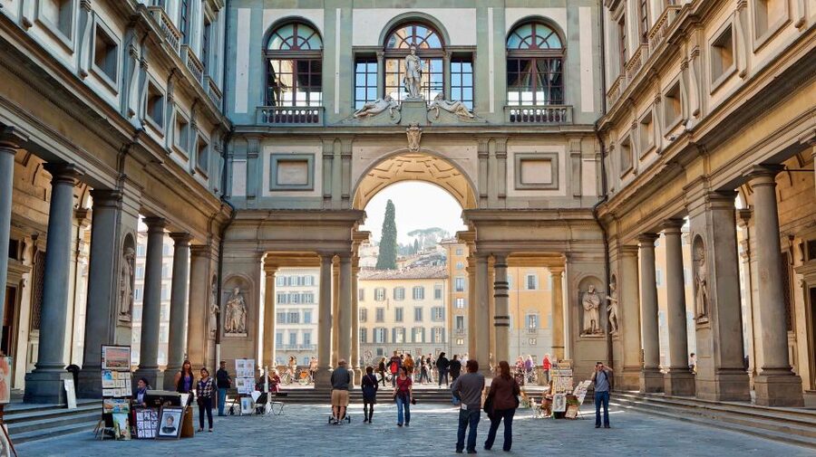 Florence: David & Uffizi Gallery Guided Tour for Small Group - Uffizi Gallery (about 3 hours): using the morning to read the masterpieces