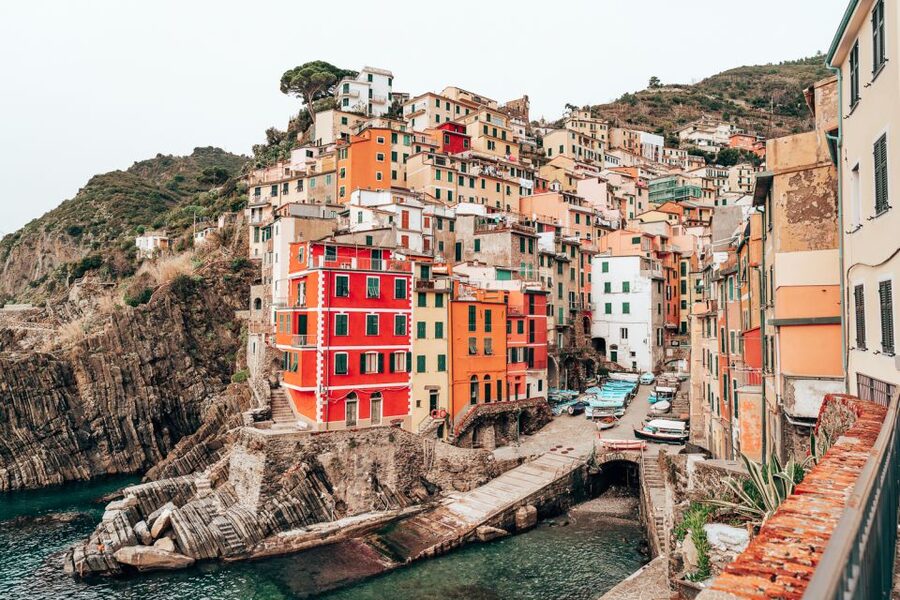 Florence: Day Trip to Cinque Terre with Optional Street Food - Key Points That Make This Day Trip Work
