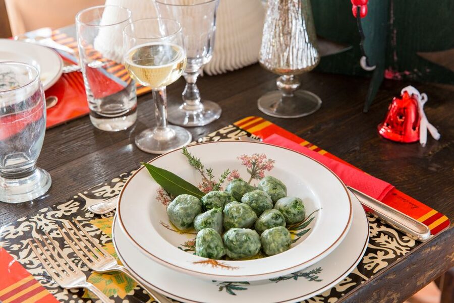 Florence: Dining Experience at a Local's Home - When to go: lunch vs dinner in Tuscany time