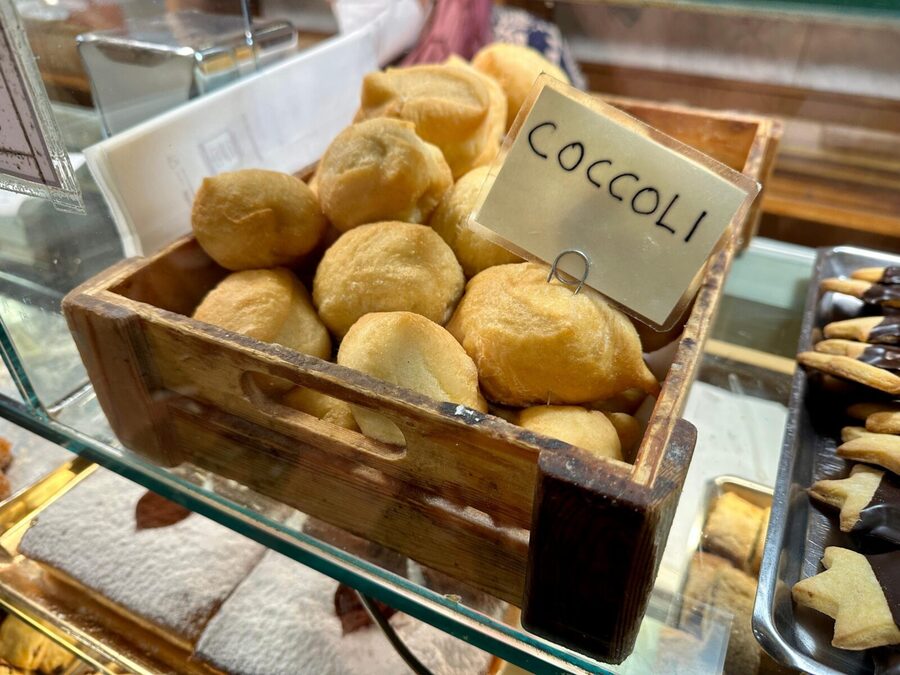 Florence: Duomo area Tasting Food Tour with Local Guide - Key things you’ll notice on this Duomo street food tour