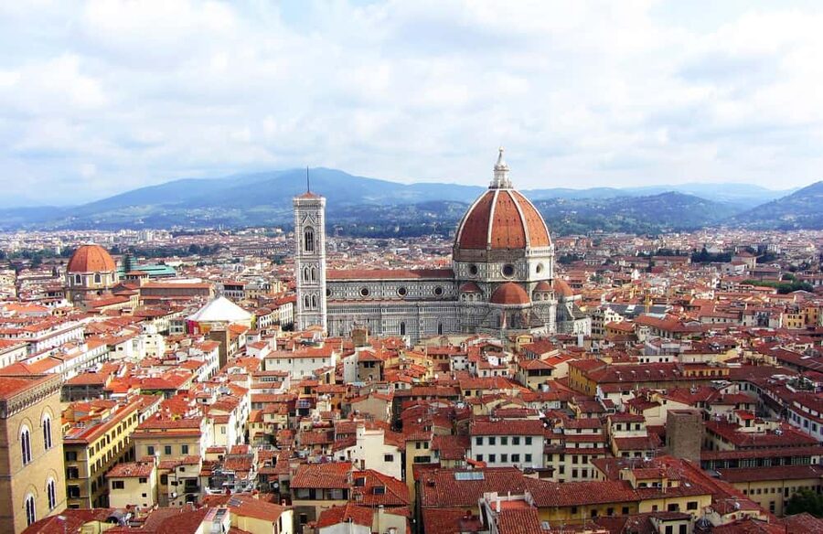 Florence Duomo Cathedral with Optional Climb Bell Tower Tour - Cathedral of Santa Maria del Fiore: What the Guide Teaches You to See