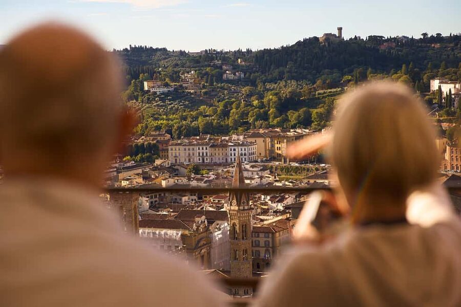 Florence: Duomo Dawn Entry with Key Holder & Dome Climb Tour - Key points to know before you go