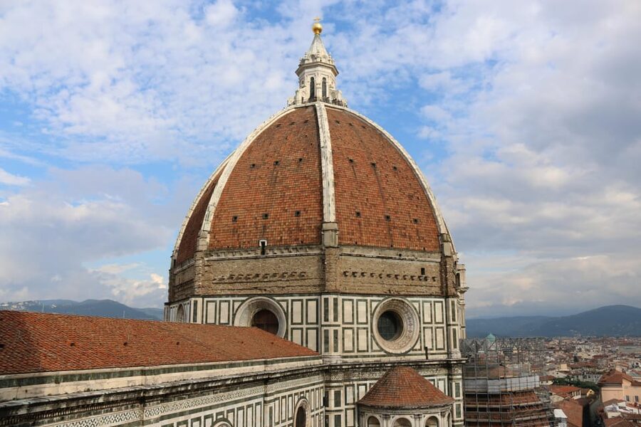 Florence Duomo Guided Tour: Santa Maria del Fiore Cathedral - Piazza walk from outside: Baptistery and Bell Tower, without the extra climbs