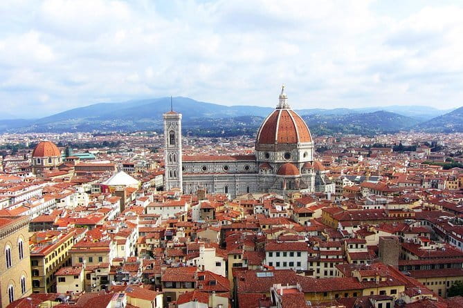 Florence: Duomo with Access to the Cupola Guided tour - What Happens at the Meeting Point (Piazza del Duomo, 15r)