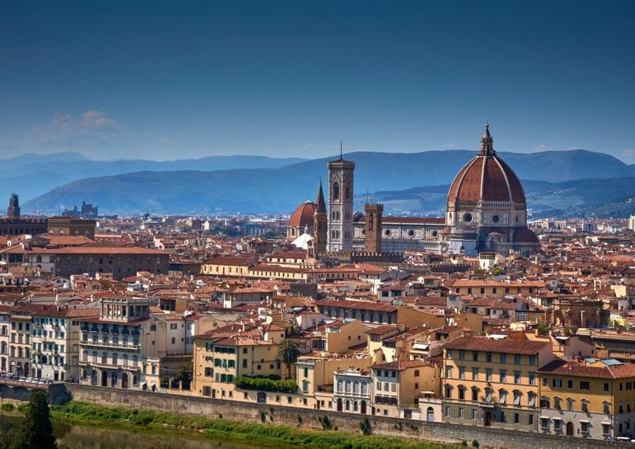 Florence E-Bike tour: Piazzale Michelangelo, Hills & Gelato - Meeting at Borgo Ognissanti: where the ride really starts
