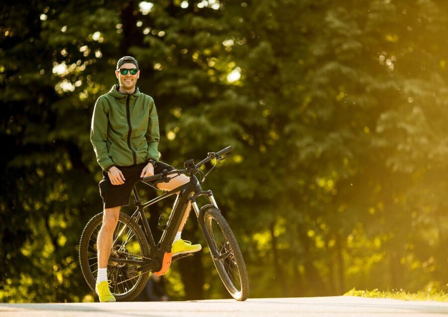 Florence E-Bike tour: Piazzale Michelangelo, Hills & Gelato - Climb to Piazzale Michelangelo: big panorama, guided timing