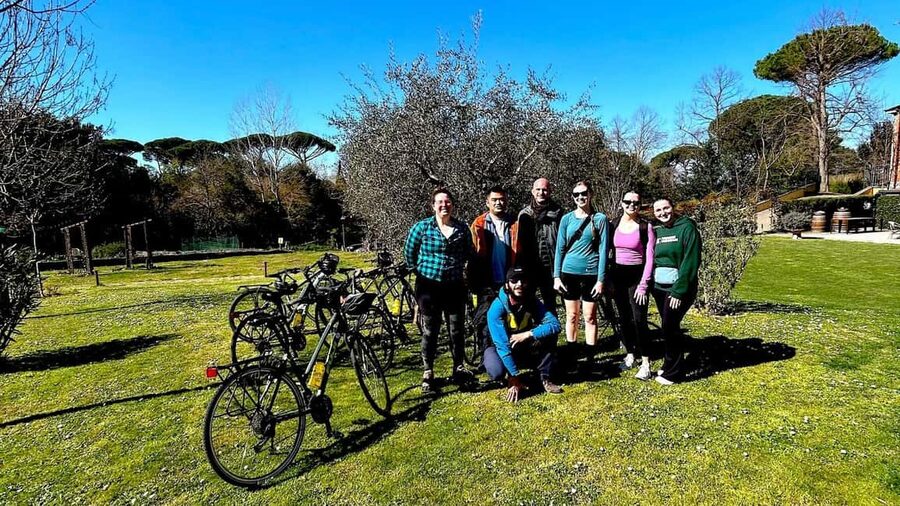 Florence: E-Bike Tour with Olive Oil in the Tuscan Hills - San Miniato al Monte: the big panoramic view over Florence
