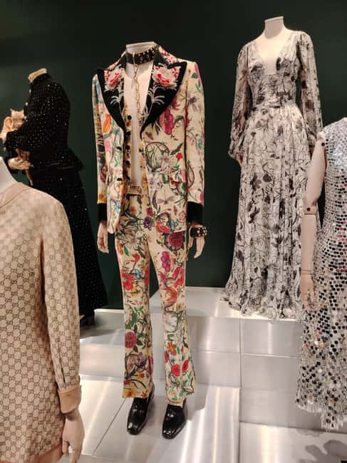 Florence: Fashion History Guided Walking Tour & Museum Visit - Should You Book This Florence Fashion History & Ferragamo Tour?
