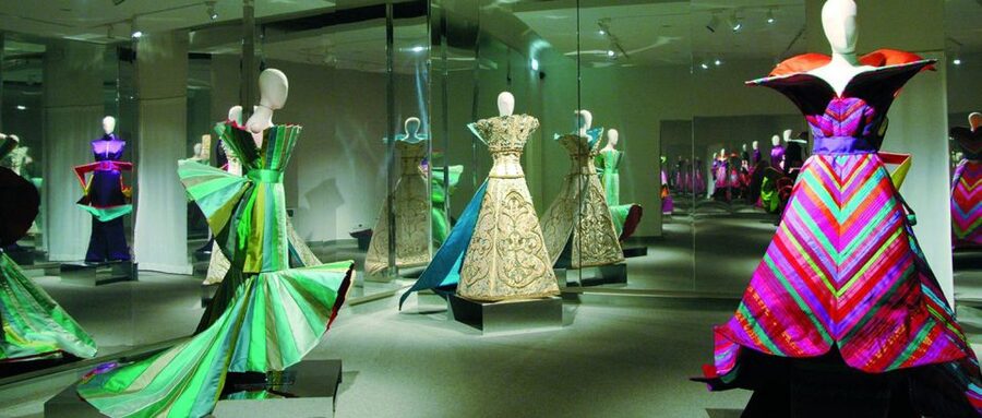 Florence: Fashion Private Tour with Museum Visits - Guides matter here: Susanna and Daniello as proof of concept