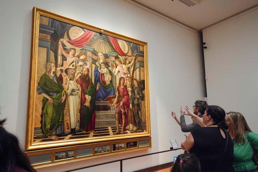 Florence: Fast Track Uffizi Gallery Guided Tour - The Renaissance Masterpieces: Botticelli, Michelangelo, and Friends
