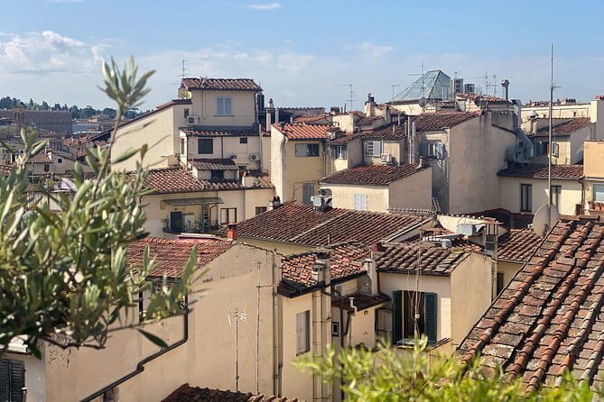 Florence Food Tour: Home-Made Pasta, Truffle, Cantucci, Olive Oil, Gelato - The first tastings: pasta, olive oil, truffles, and cantucci