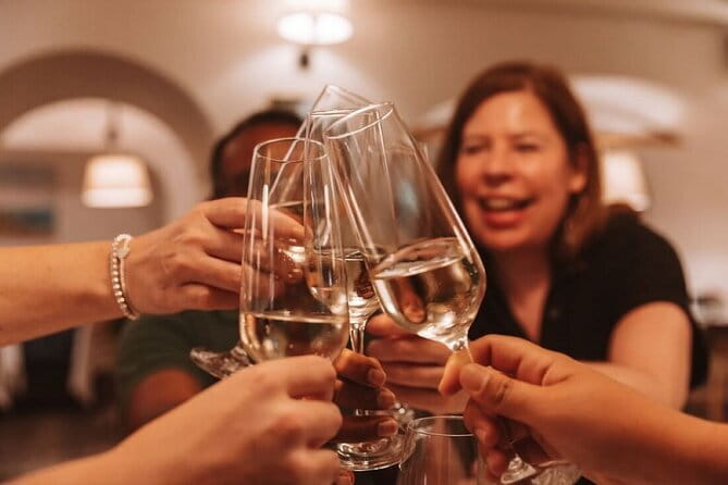 Florence Food & Wine Tour: Tuscan Tastings with Local Guide - Key highlights that make this tour worth your evening