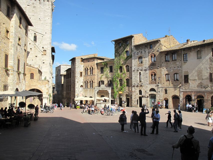 Florence: Full-Day Private Tour of Chianti and San Gimignano - Montefioralle and Amerigo Vespucci: small town, big story tie-in