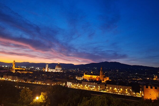 Florence Golden Hour Walking tour with Piazzale Michelangelo - Piazza della Signoria: Florence’s outdoor stage