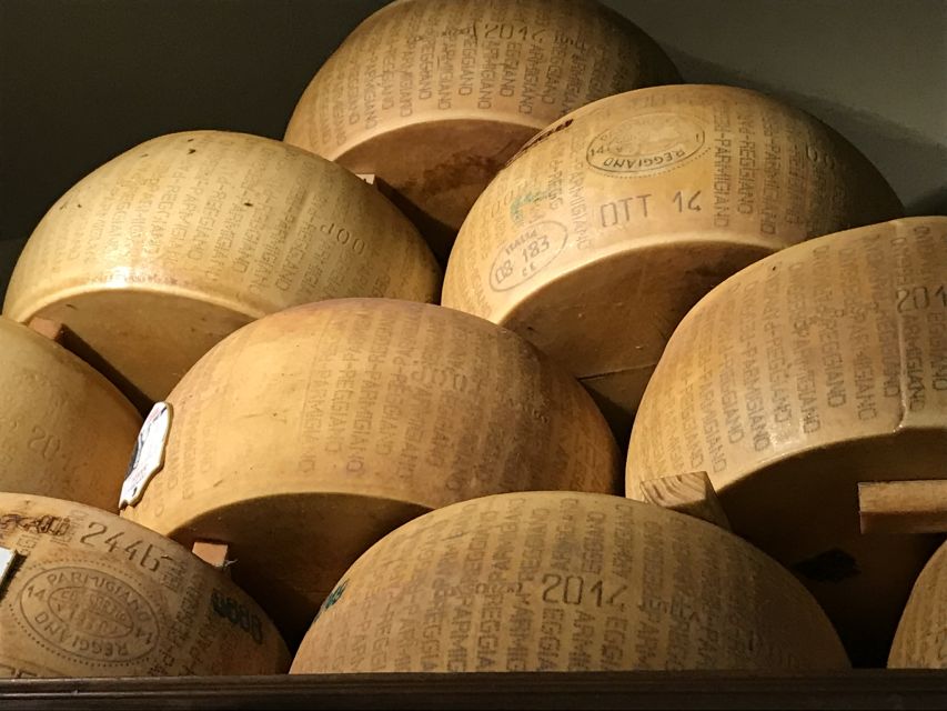 Florence: Guided Food Tour with Fiorentina Steak and Wine - Antico Ristoro Perditempo: cheese first, because that’s how you learn a place