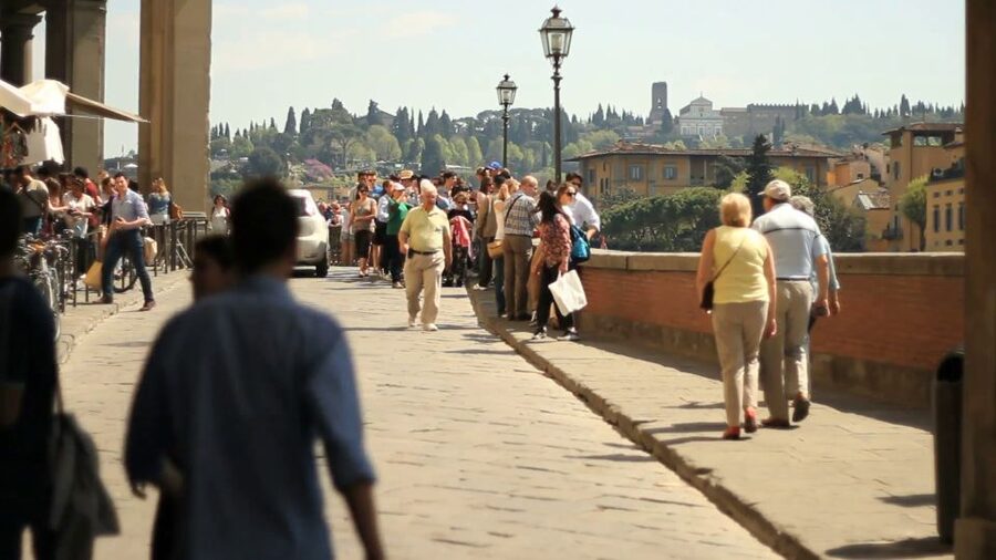 Florence: Guided Walking Tour with Entry to Santa Croce - Santa Croce and Florence’s landmarks in one guided flow