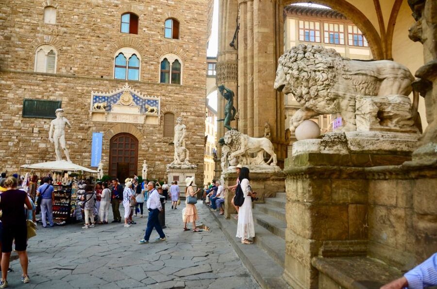 Florence: Guided Walking Tour with Entry to Santa Croce - Price and value: what $66.84 buys you