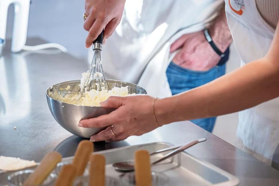 Florence: Handmade Pasta & Dessert Class with Unlimited Wine - Key highlights you’ll care about