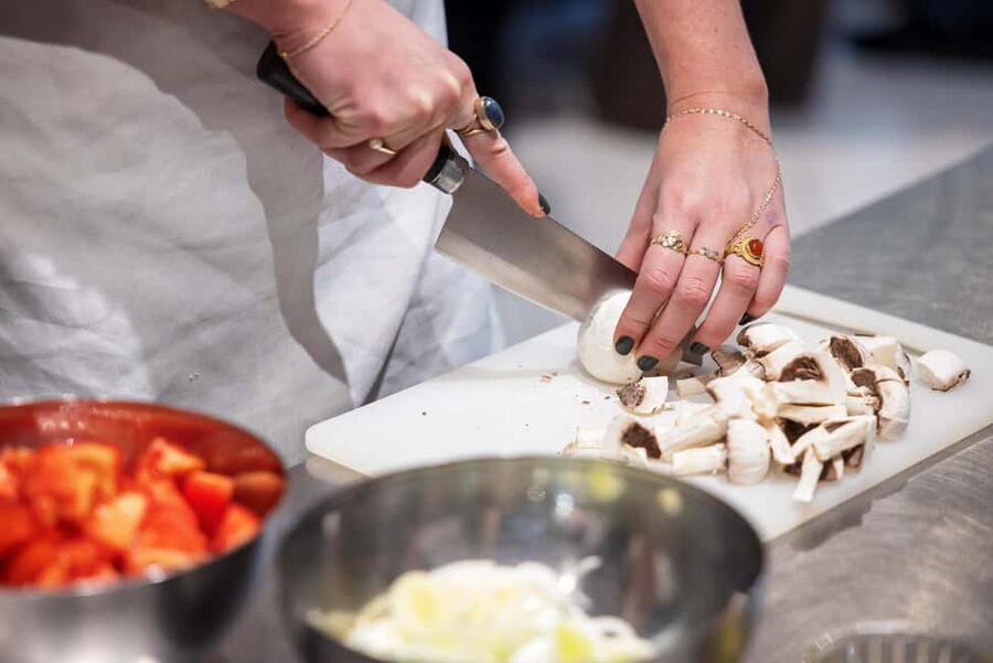 Florence: Handmade Pasta & Dessert Class with Unlimited Wine - Who should book this (and who may want to skip it)