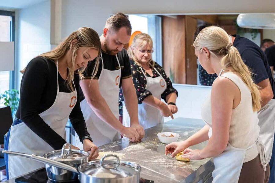 Florence: Handmade Pasta & Dessert Class with Unlimited Wine - Quick FAQ