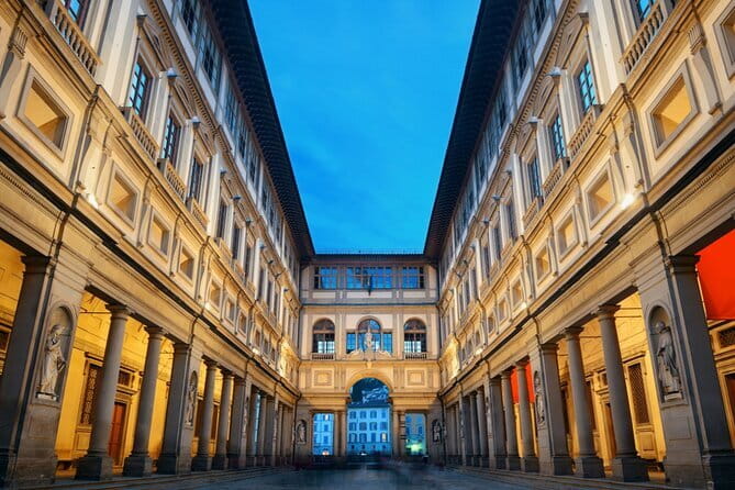 Florence Haunted Secrets: Echoes of the Dead Exploration Game - Palazzo Vecchio: when the mystery heads into power