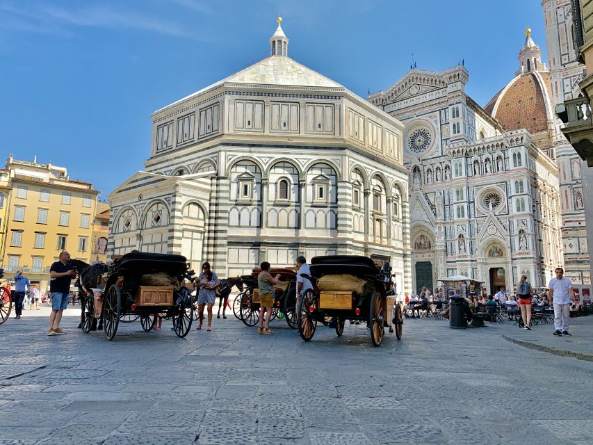 Florence: Highlights Walking Tour with Expert Guide - Ponte Vecchio: Finishing With a View That Feels Like Closure